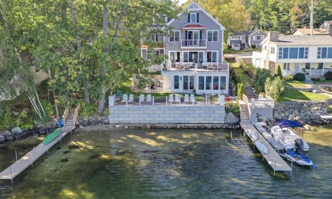 Meredith House | Luxury Family Retreat on Lake Winnipesaukee with Dock