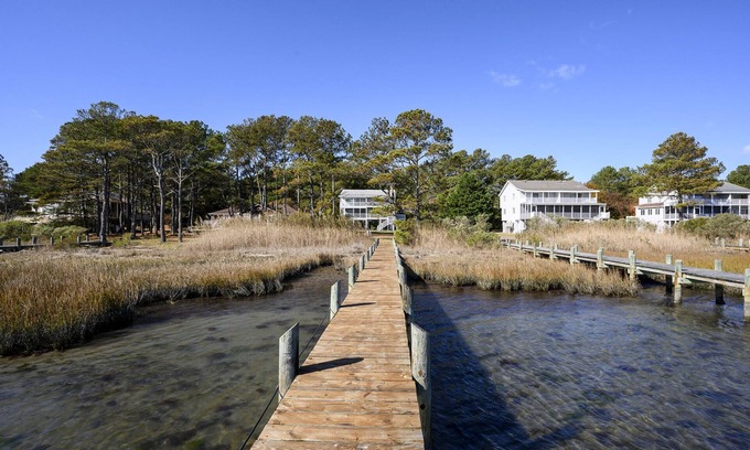 Piney Island House | Experience Waterfront Living on Chincoteague Island!