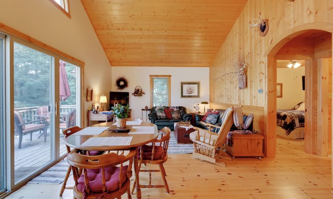 Mercer Cabin | Scenic Mercer Cabin with Wraparound Porch & Lake Views