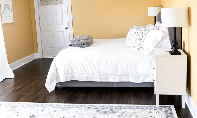 St. Andrews House | Waterfront, private balcony, king suite, private entrance, center of St. Andrews