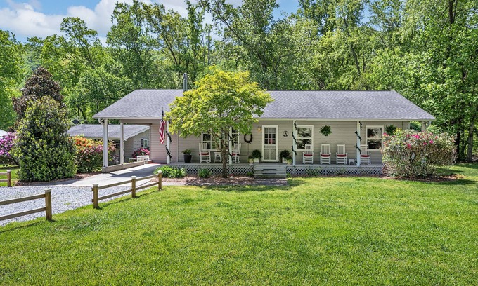 Horse Shoe House | Pet-Friendly Waterfront Retreat Near Asheville with Pool