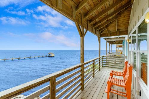 Flour Bluff House | Waterfront Views at Fins and Feathers by AvantStay