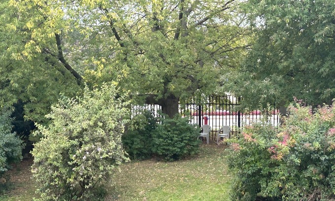 Downtown Niagara Falls Bed & Breakfast | Waterfront sightseeing