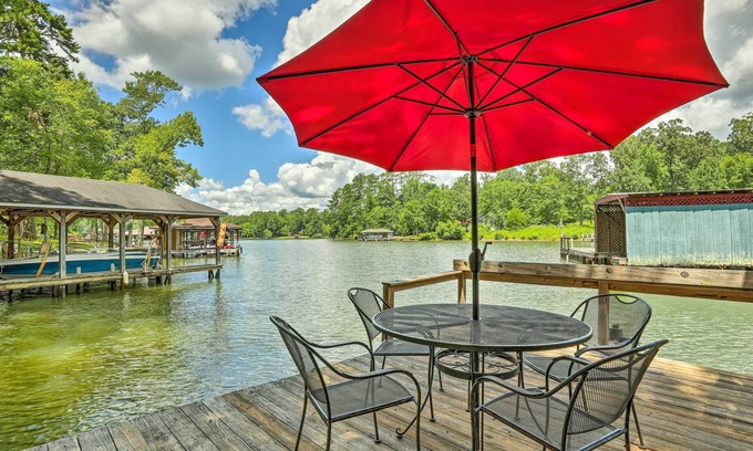 Hardwick House | Charming Waterfront Sparta Retreat with Kayak & Fire Pit