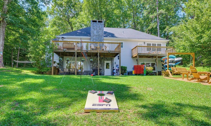Lake Oconee House | Waterfront Sparta Retreat with Game Room & Cozy Fire Pit