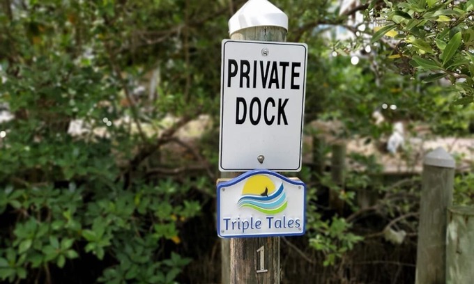 Captiva House | Waterfront Retreat: Dock Access & Steps to the Beach