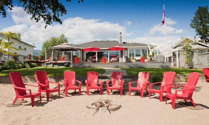 Scotch Creek House | Exceptional Waterfront Vacation Home on Shuswap Lake