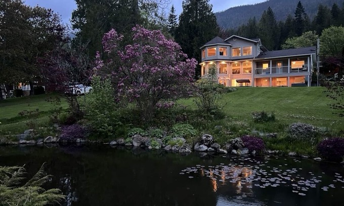 Nelson Villa | Waterfront Villa with Hot Tub, Private Dock & Ocean View