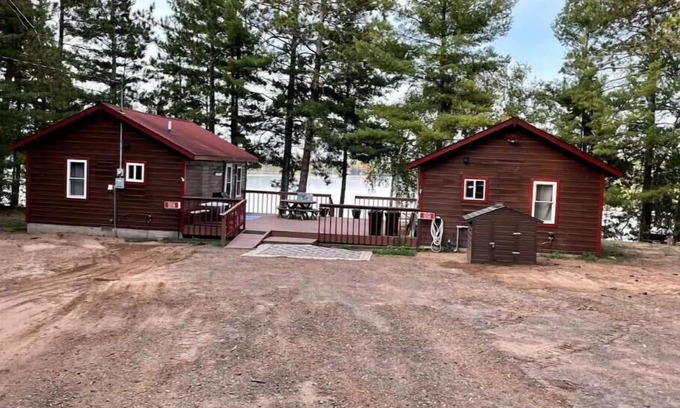 Webb Lake Condo | Relaxing Waterfront Cabin at Webb Lake with Spa & Hot Tub