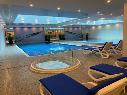 Gdansk City Center Apartment | Experience Waterlane by Vivendi Properties - 4-Star Retreat