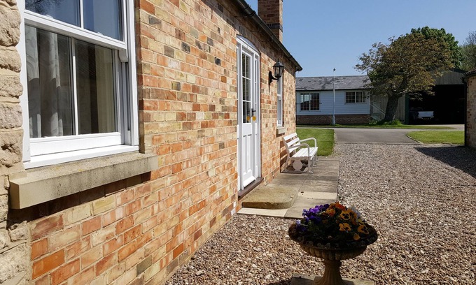 Kirkby Green Cottage | Discover Watermill Farm: Family-Friendly & Pet Welcoming