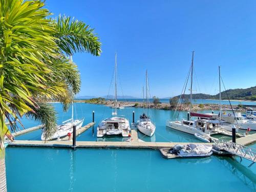 Nelly Bay House | Waters Edge Townhouse 4 - Ideal for Family Getaways