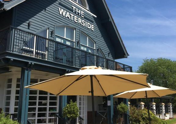 Warrington Hotel | Comfortable Waterside Stay with Accessible Amenities