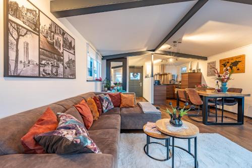 Municipality of Aalsmeer Boat Rental | Oceanfront Retreat at Watervillashiraz - Rated 8.8/10