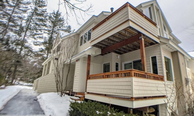 Waterville Valley Condo | Unmatched Comfort at Waterville Valley Condominium
