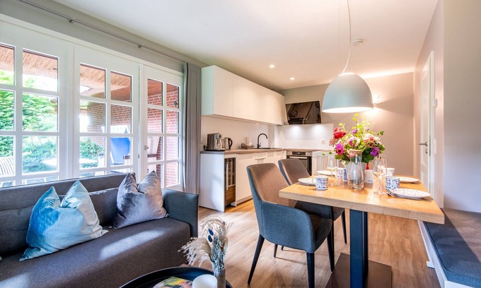 Keitum Apartment | Watt. Familie. Reet: Top-Rated Stay with Family Amenities
