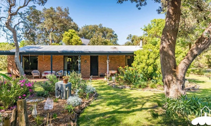 Sandy Point House | Oceanfront Bliss at Wattle Haven - Perfect for Families & Pets