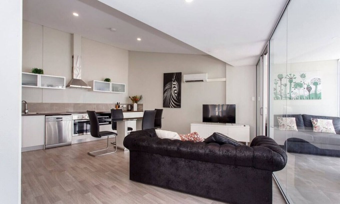 Beckenham Apartment | Waverley Apartment A: Two Bedrooms with WiFi & Family Amenities