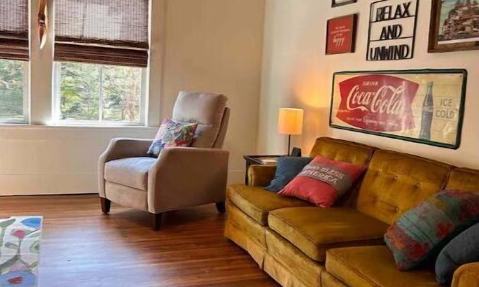 Waverly Bed & Breakfast | Top Floor Retreat at Waverly B&B - Rated 10/10!