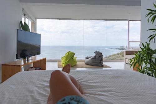 Bajamar Apartment | Oceanfront Waves Nest - Bajamar with Pool & Scenic Views