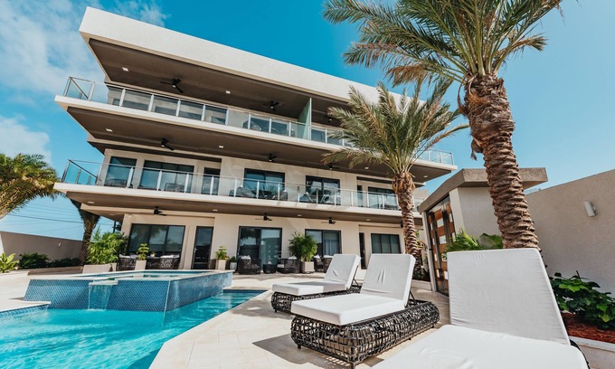 Opal Apartment | Discover Waykiri Unit C-01: Oceanfront Oasis in Noord