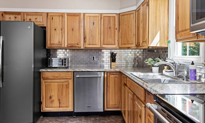 Waynesboro House | Cozy Waynesboro Home Near Wintergreen and Sherando