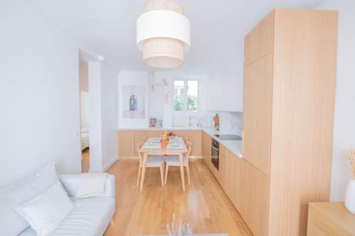 Jardin des plantes Apartment | Charming Flat in the Heart of Paris' Latin Quarter