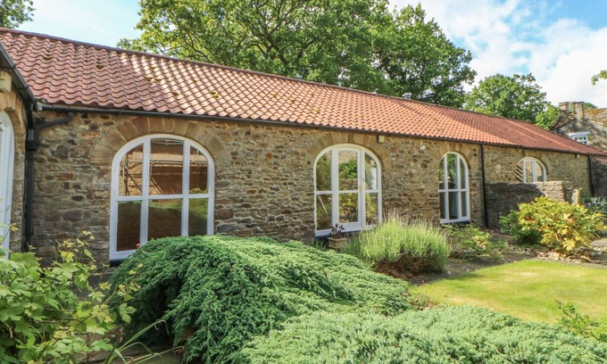 Witton-le-Wear Cottage | WEAR VIEW COTTAGE, pet friendly, with open fire in Hamsterley