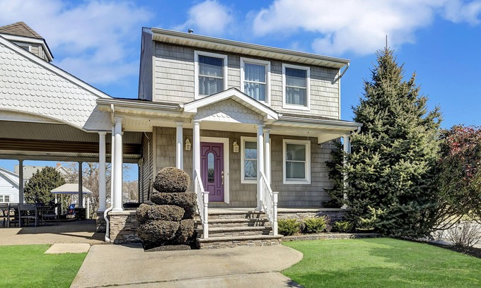 Long Branch House | Perfect Retreat Across from Pier Village with Ocean View