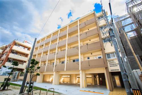 Ojana Apartment | Family-Friendly Weekly Harbourview Mansion in Ginowan