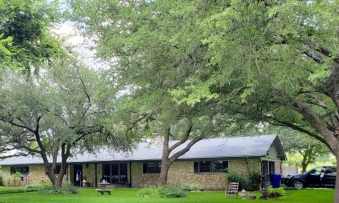 Morgan Mill House | Weekly monthly discount Welcome Tarleton parents