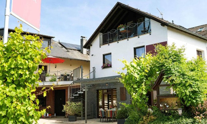 Punderich House | Discover Wein & Wohngut Paulushof: 4-Star Family Retreat