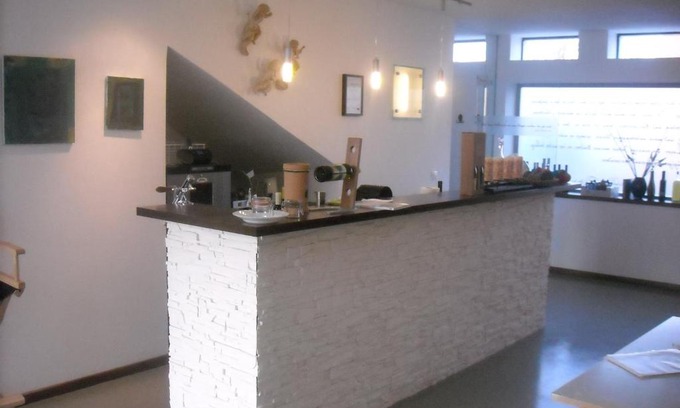 Heiligenbrunn Bed & Breakfast | Highly Rated Weinek's Kellerstöckl with Hot Tub & Breakfast