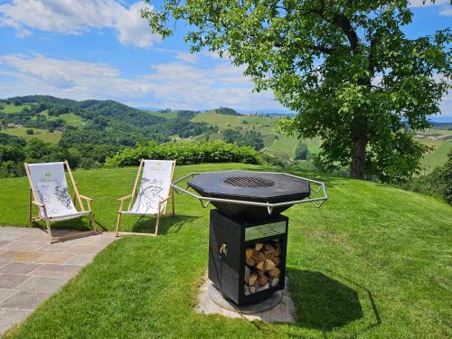 Gamlitz House | Oceanfront Winzerhaus am Eckberg - Perfect for Families