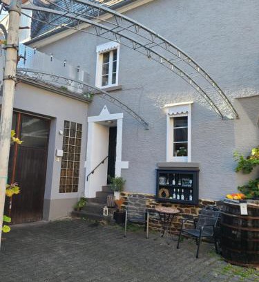 Reil Apartment | Pet-Friendly Retreat at Weingut Matthias Dauns, Rated 8.4