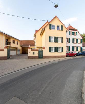 Mainz-Bingen Bed & Breakfast | Guest Rated 8.9: Weingut und Gästehaus Henrici Getaway