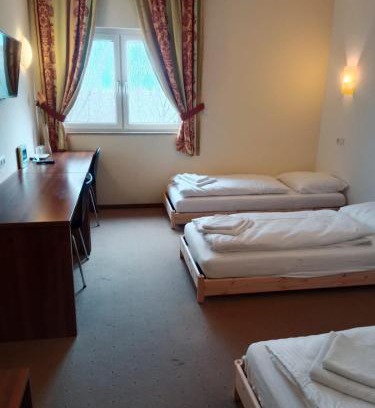 Donnerskirchen Hotel | Family-Friendly Stay at Weinland: Discover Comfort & Value