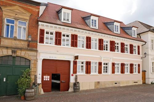 Freinsheim Hotel | Welcoming WEINreich: Gästezimmer & Weinstube Awaits You