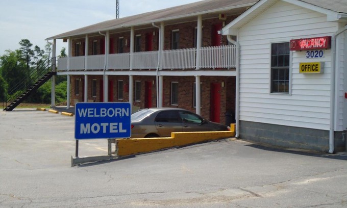 Hamptonville Hotel | Budget-Friendly Welborn Motel - Family Fun in Hamptonville