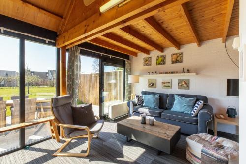 Westenschouwen House | Family-Friendly Getaway at Vakantiehuis Haaijmanweg 5