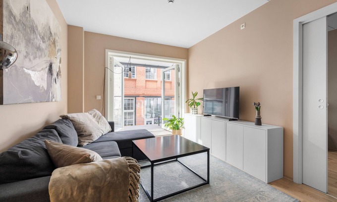 Gamle Oslo Apartment | Welcome to a home in Old Oslo!