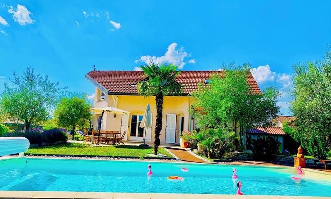 Chens-sur-Leman Villa | Escape to a Scenic Villa with Private Pool Near Geneva