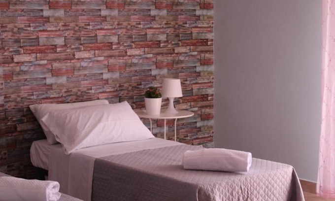 Rome Apartment | Discover Casa Nicolas: Family-Friendly Retreat with Spa Amenities
