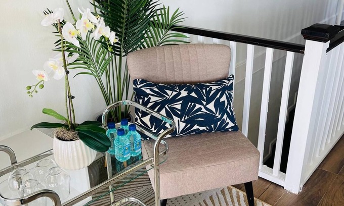 Coral Harbour House | Welcome to Eleven! Beautiful 2 Bedroom Unit Near Airport & Beach
