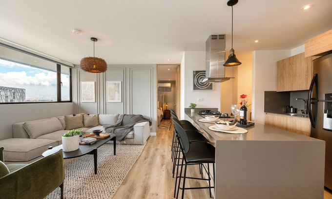 La Aguacatala Apartment | Discover Go Living Suites: Your Ideal Medellin Getaway
