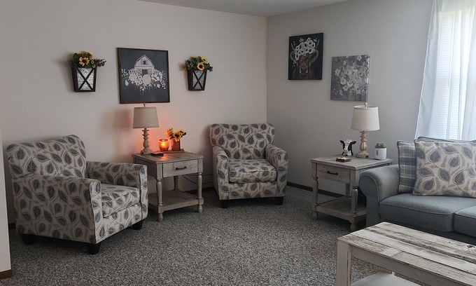Niagara Falls Condo | Discover Harvest Haven: Ideal Base Near Niagara Falls