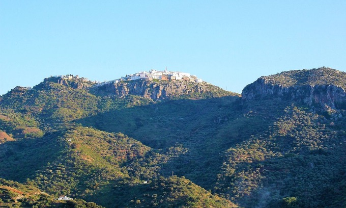 Comares Hotel | Discover Jingtu Resort: Your Ideal Wellness Retreat Awaits