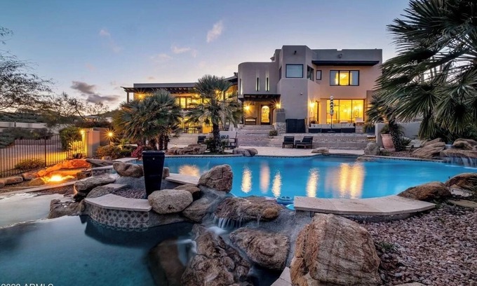 Fountain Hills Villa | Discover La Villa De Oro Apuesto - Resort Living Near Scottsdale