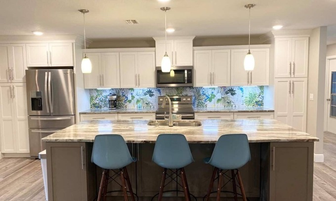 Dunnellon House | Experience Let's Flamingle on Blue Cove by Rainbow River