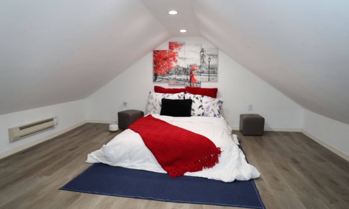 Rahway Cabin | Discover Lovely Studio: Your Child-Friendly Home Away!